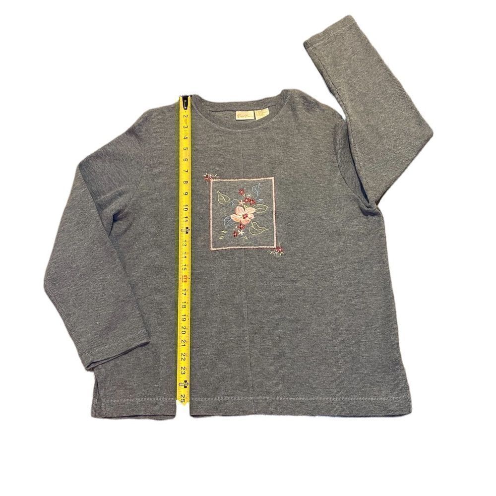 Coastal Grandma Gray Bobbie Brooks Floral Patch Sweater Women’s Size Large - Picture 8 of 8